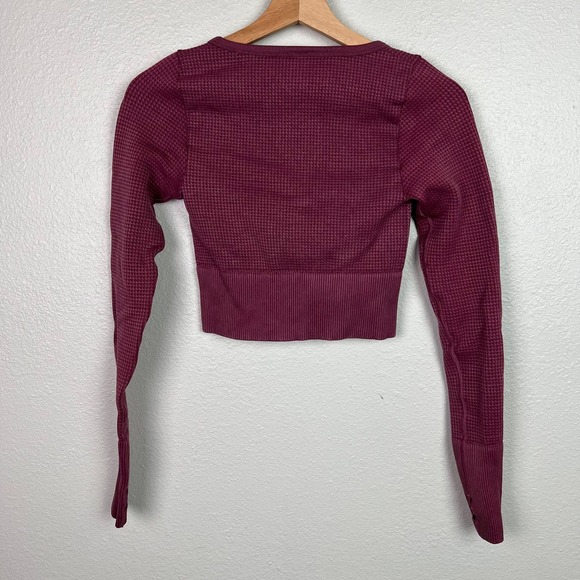 OFFLINE by Aerie Waffle Knit Cropped Henley Long Sleeve Thumbhole Top Size XS - Picture 6 of 7